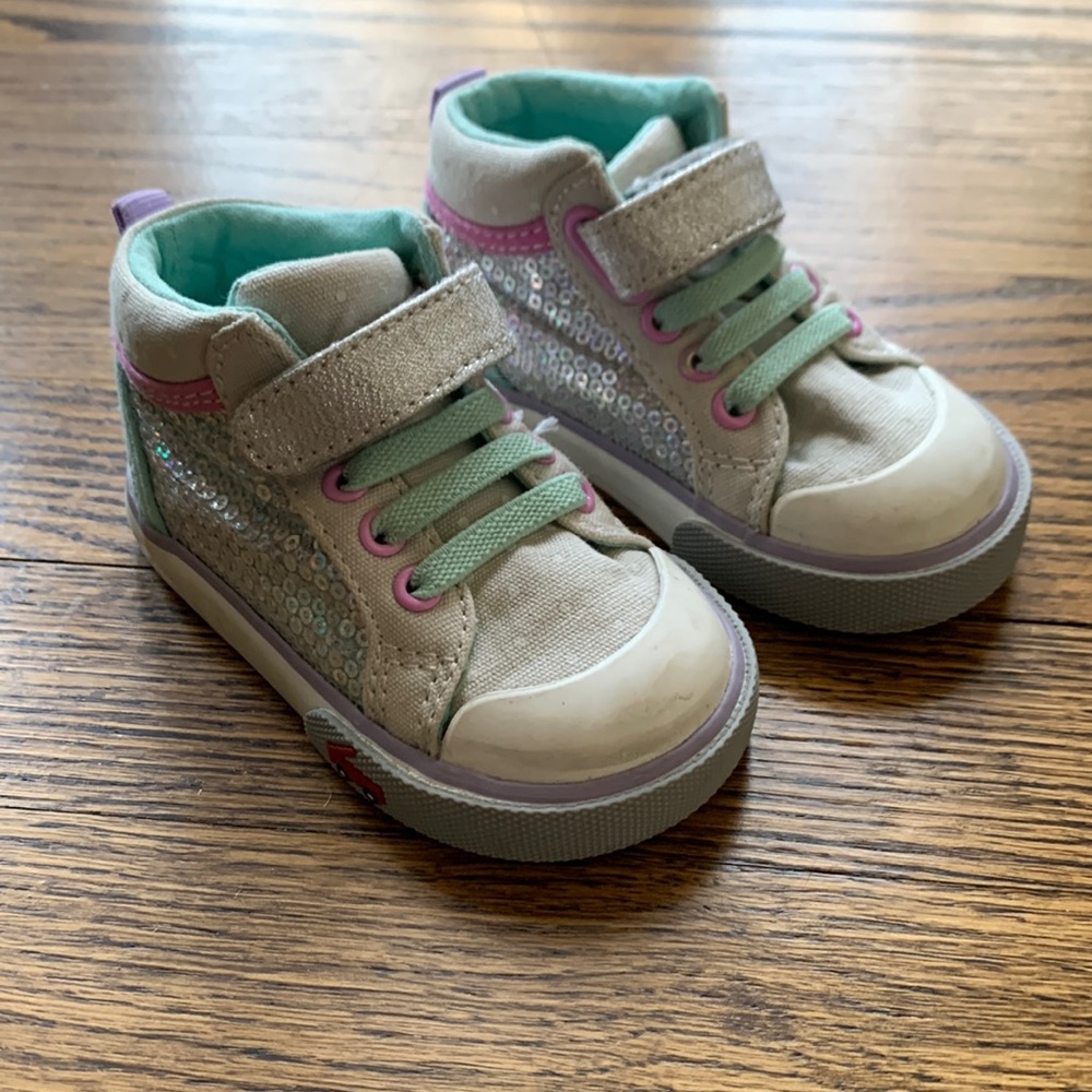 See Kai Run, Size 4